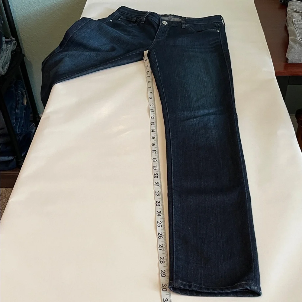 ag adriano goldschmied the stilt cigarette leg Jeans Womens 27R (28x31) USA lightweight hand. AG Stilt Cigarette Jeans |